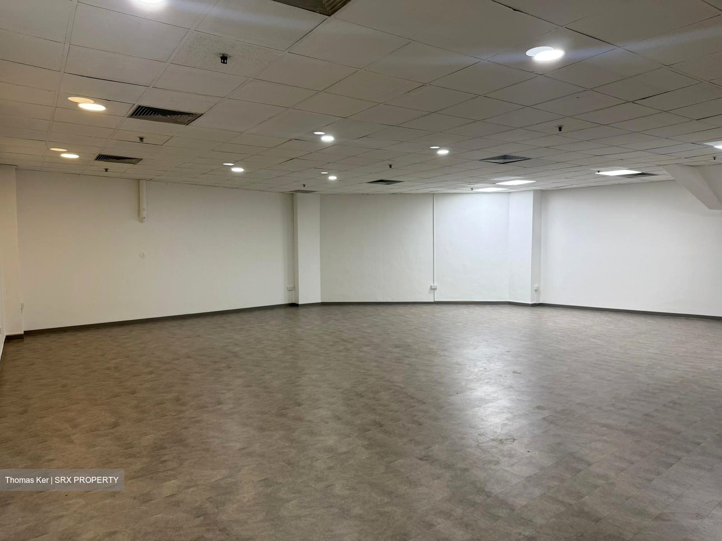 Fu Lu Shou Complex (D7), Retail #540551561